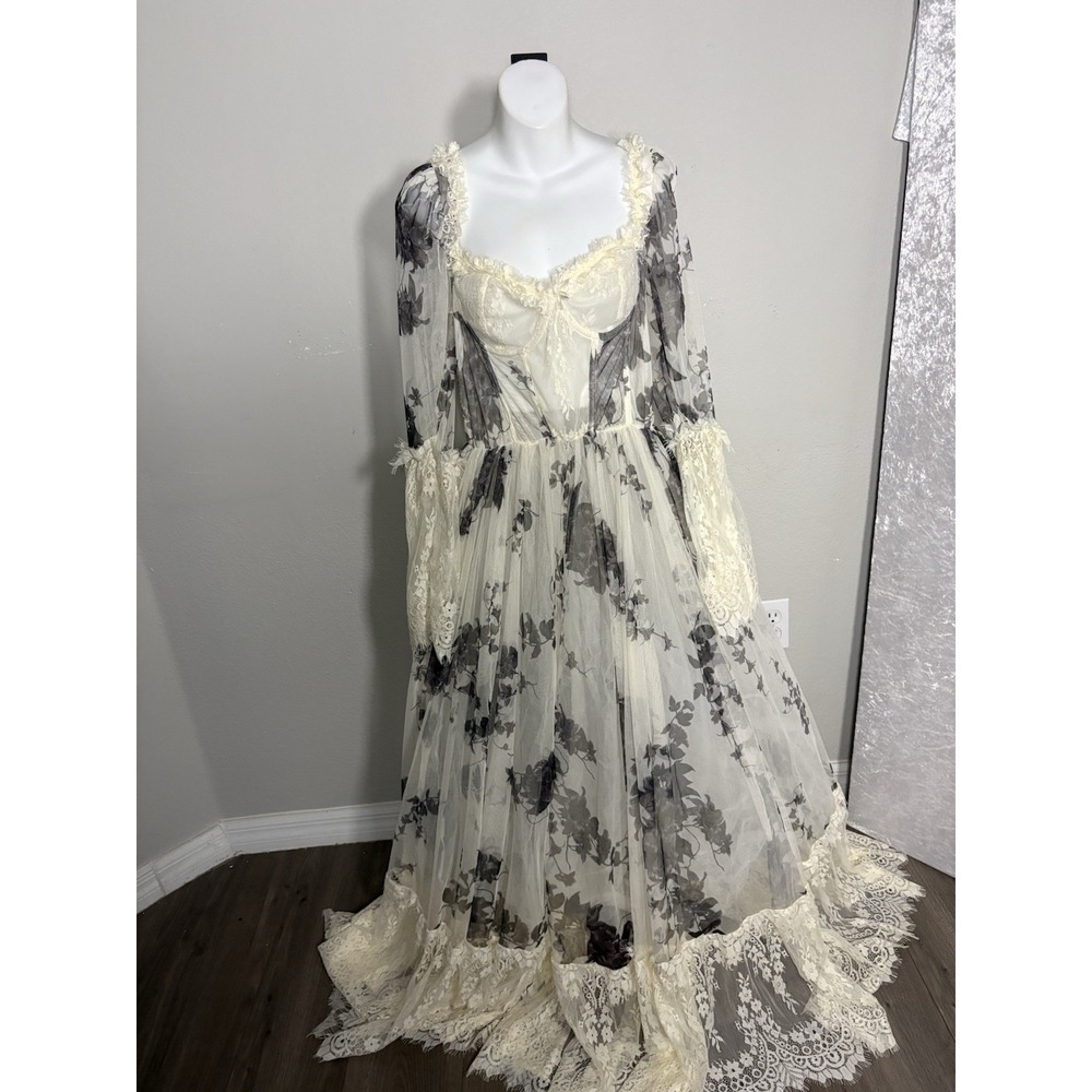 Victorian Renaissance Prom SheerLace Cottagecore Romantic milkmaid festival Gown - Picture 4 of 9